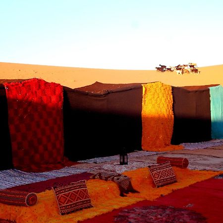 Palmeras Y Dunas Luxery Camp Мерзуга Екстер'єр фото